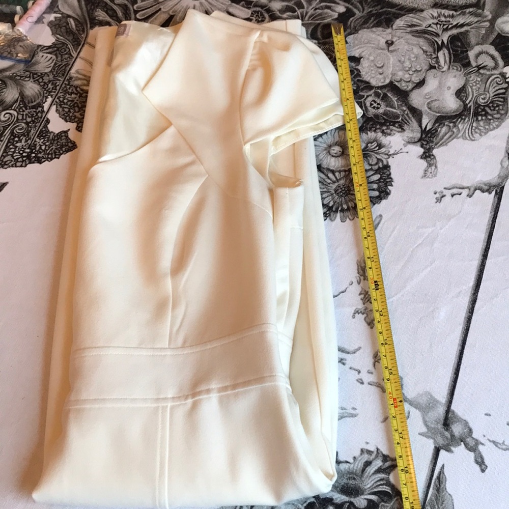 Dress - Picture 7 of 7